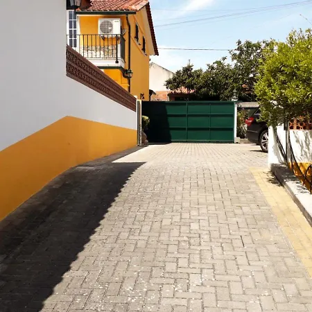Guest house Casa Andorinhas - - Nazare Alcobaca Coz