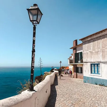 Casa Andorinhas - - Nazare Alcobaca Guest house