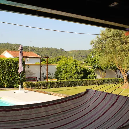 Casa Andorinhas - - Nazare Alcobaca Guest house Coz