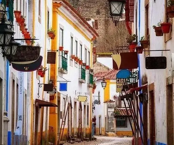 Casa Andorinhas - - Nazare Alcobaca 4*