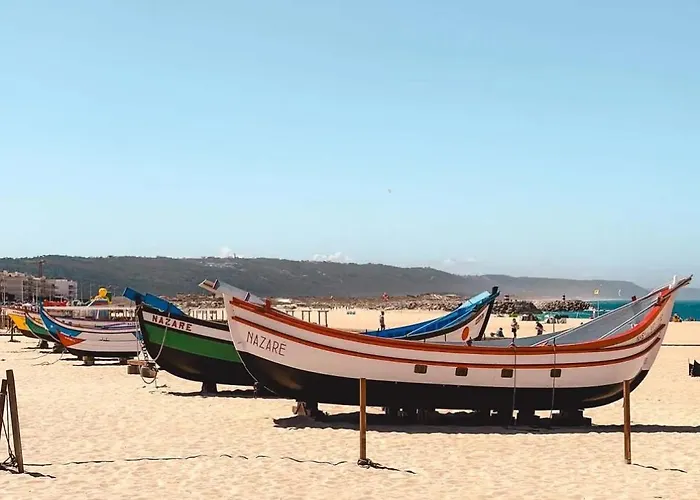 Casa Andorinhas - - Nazare Alcobaca ゲストハウス 4*