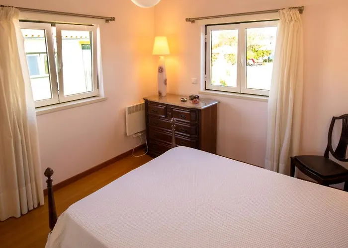 ゲストハウス Casa Andorinhas - - Nazare Alcobaca 4*