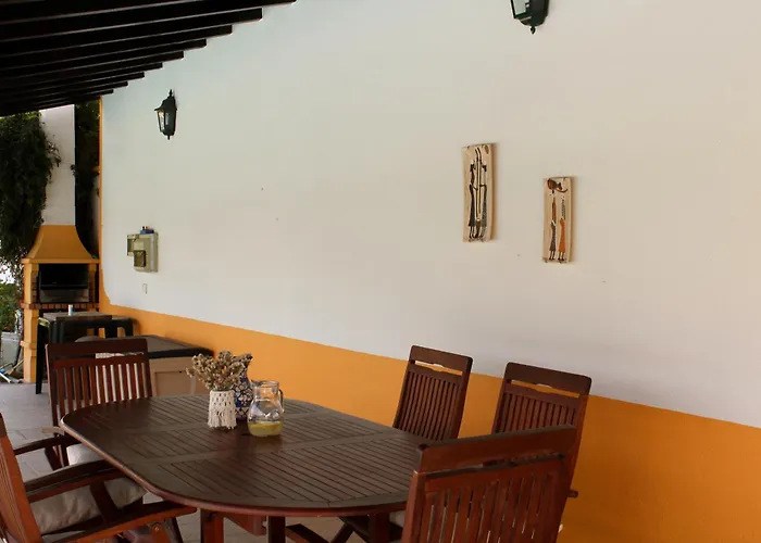 Casa Andorinhas - - Nazare Alcobaca ゲストハウス 4*